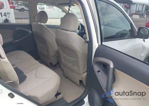 2006 Toyota Rav4 Limited from USA, damaged, VIN JTMBD31VX65024228